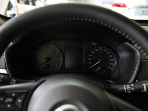 20202.0T XL Upper AD1 I x