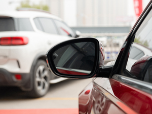 2020Ŀ 2.0T XV AD1 I ^