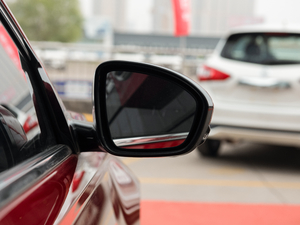 2020Ŀ 2.0T XV AD1 I ^