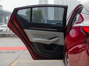 2020Ŀ 2.0T XV AD1 I ܇T