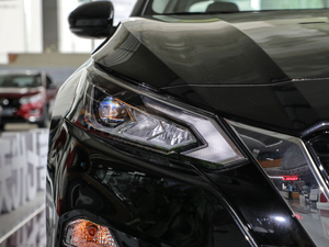 2020Ŀ 2.0L XL Upper а (x)(ji)^