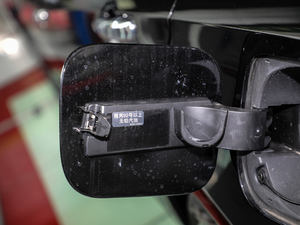 2020Ŀ 2.0L XL Upper а ^