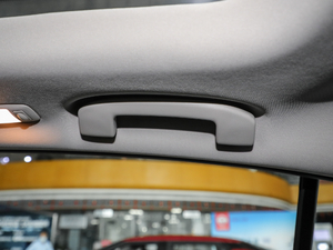 2020Ŀ 2.0L XL Upper а g