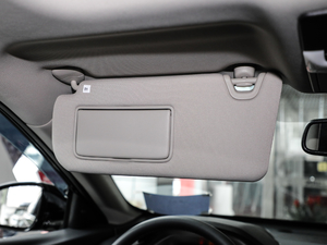 2020Ŀ 2.0L XL Upper а g