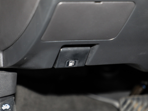 2020Ŀ 2.0L XL Upper а п؅^(q)