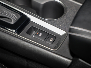 2020Ŀ 2.0L XL Upper а v܇Ƅ