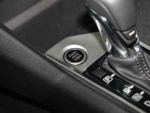 2020Ŀ 2.0L XL Upper а п؅^(q)