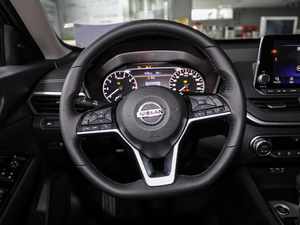 2020Ŀ 2.0L XL Upper а P