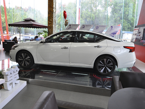 2020Ŀ 2.0L XL Upper а ȣ