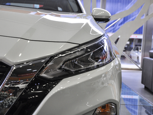 2020Ŀ 2.0L XL Upper а 