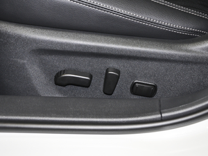 2020Ŀ 2.0L XL Upper а {{(dio)(ji)