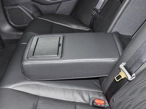 2020Ŀ 2.0L XL Upper а 