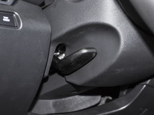 2020Ŀ 2.0L XL Upper а g