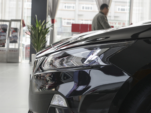 2020Ŀ 2.0T XL Upper AD1 I ^