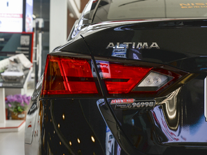 2020Ŀ 2.0T XL Upper AD1 I ^