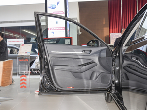 2020Ŀ 2.0T XL Upper AD1 I {λ܇T