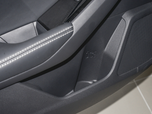 2020Ŀ 2.0T XL Upper AD1 I(lng) g