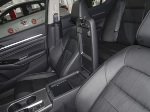 2020Ŀ 2.0T XL Upper AD1 I(lng) g