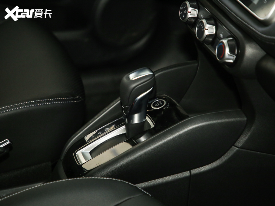 2020ſ 1.5L XV TOP CVT