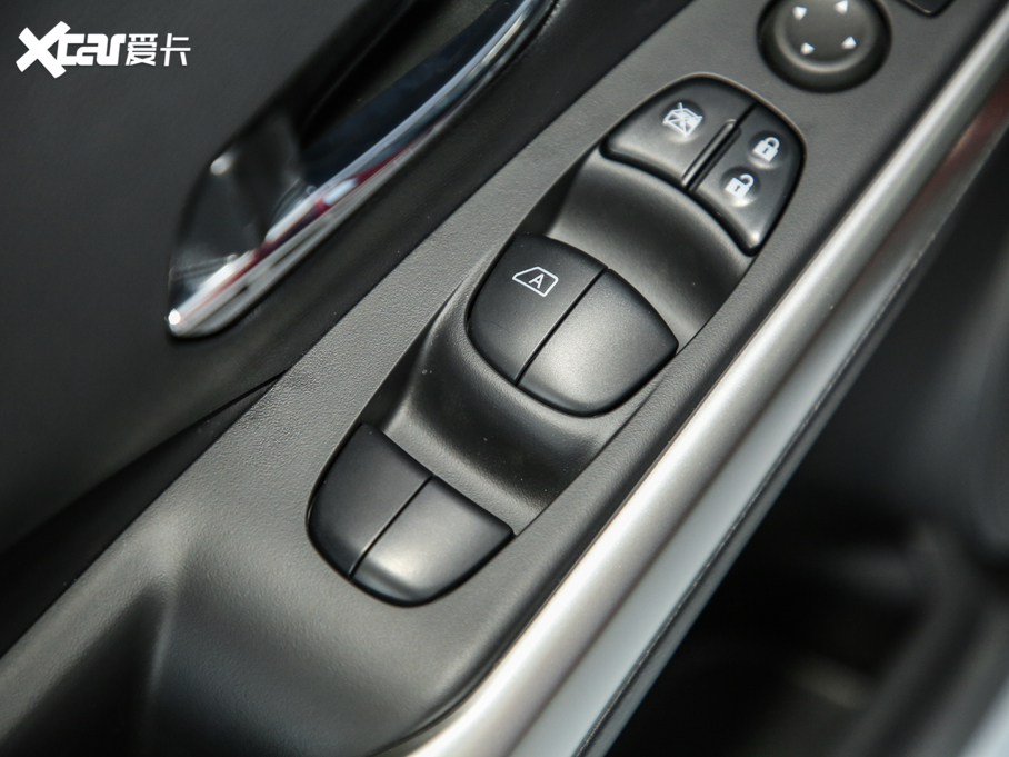 2020ſ 1.5L XV TOP CVT