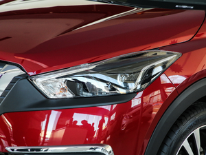 20201.5L XV TOP CVT ^