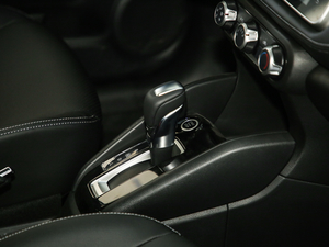 20201.5L XV TOP CVT п؅^