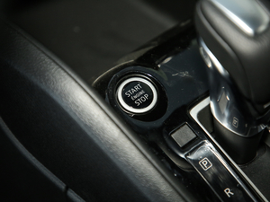 20201.5L XV TOP CVT п؅^