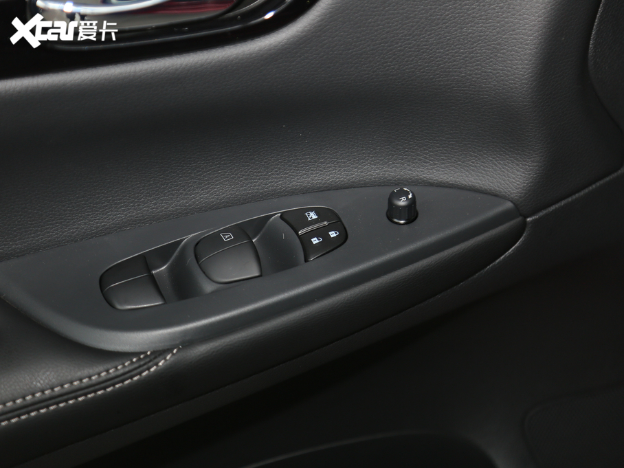 2020U_(d) 1.6L CVTа