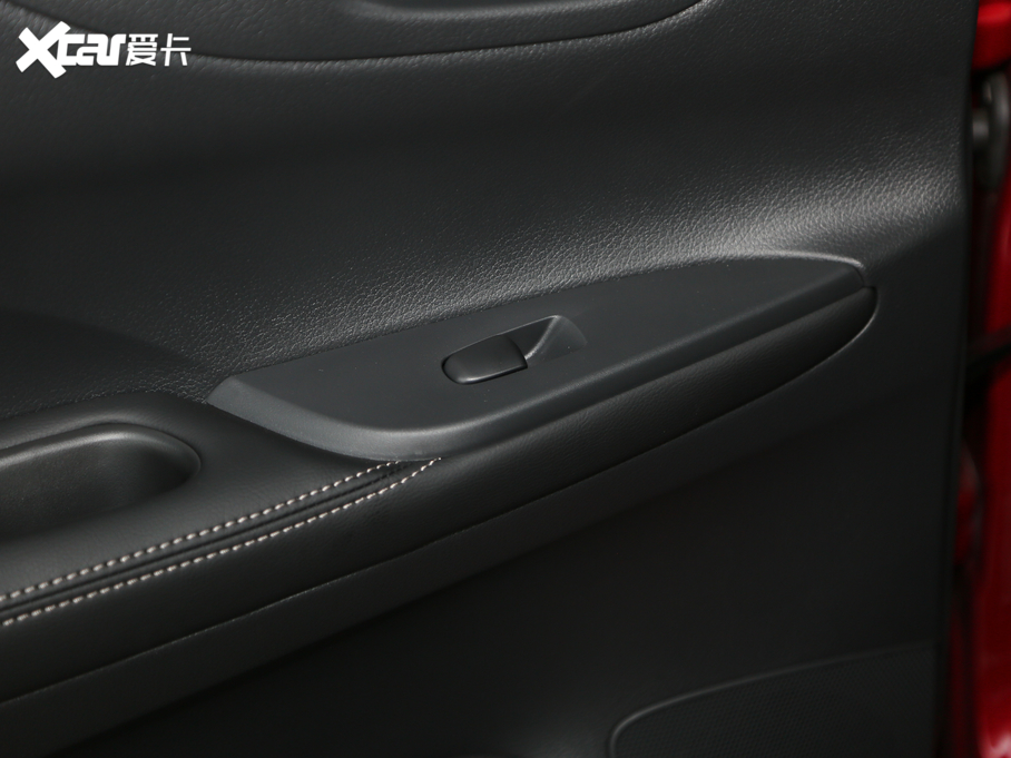 2020U_(d) 1.6L CVTа