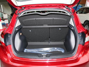 2020款1.6L CVT智行版 行李厢空间