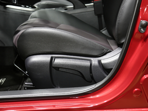 2021款1.6L CVT智尊版 主驾驶座椅调节