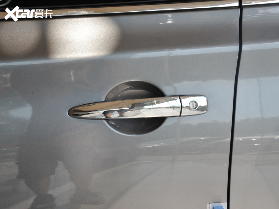 2021��܎�� ���� 1.6L XL CVT���A��