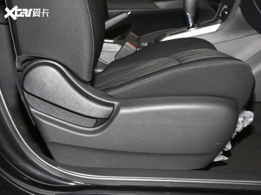 2021܎ (jng) 1.6L XE CVTm