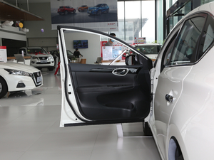 2021(jng) 1.6L XL CVTA {λ܇T