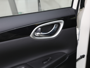 2021(jng) 1.6L XL CVTA g