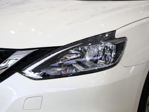 2021(jng) 1.6L XL ք(dng)A (x)(ji)^