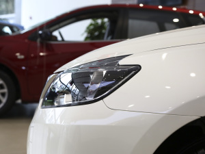 2021(jng) 1.6L XL ք(dng)A (x)(ji)^