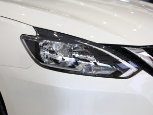 2021(jng) 1.6L XL ք(dng)A (x)(ji)^