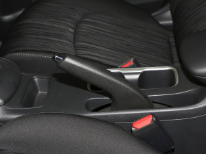 2021款经典 1.6L XE CVT舒适版 驻车制动器