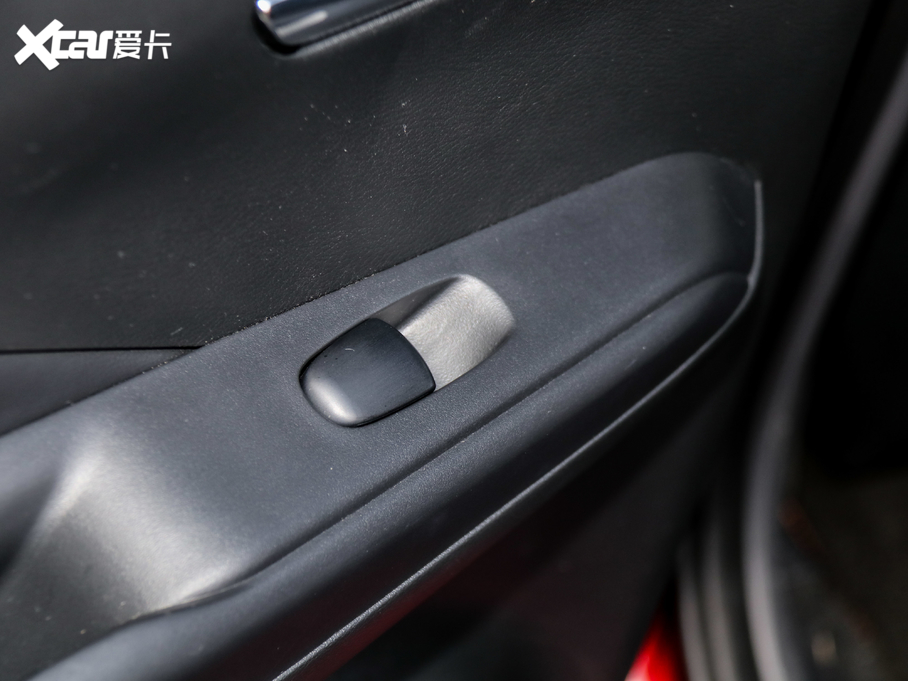 2021ſ 1.5L XV TOP CVT(lin)