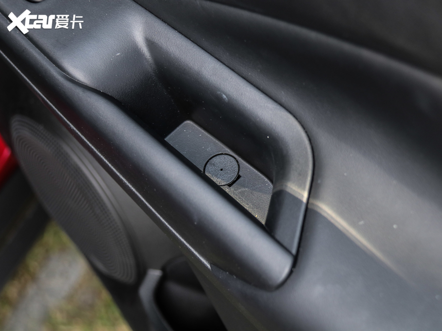 2021ſ 1.5L XV TOP CVT(lin)