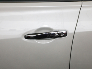 20211.5L XV CVT(lin)A {T