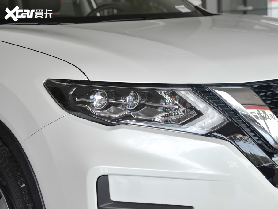 2021E 2.0L XL Premium CVT(q)(lin)