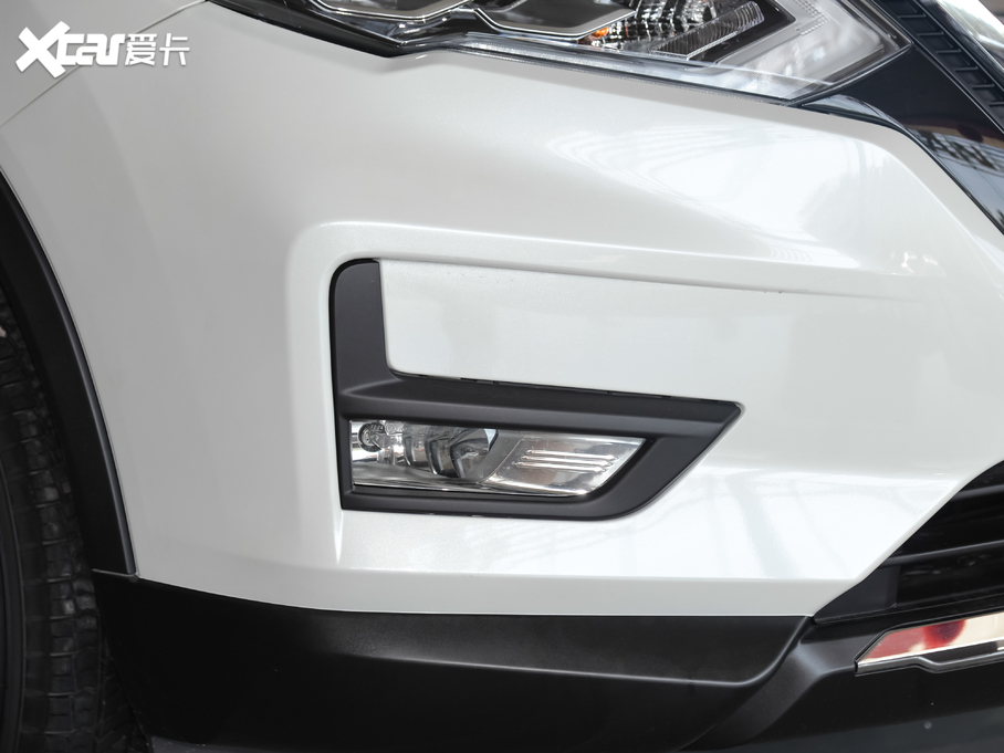 2021E 2.0L XL Premium CVT