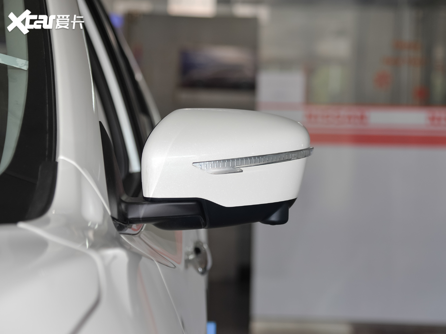 2021E 2.0L XL Premium CVT