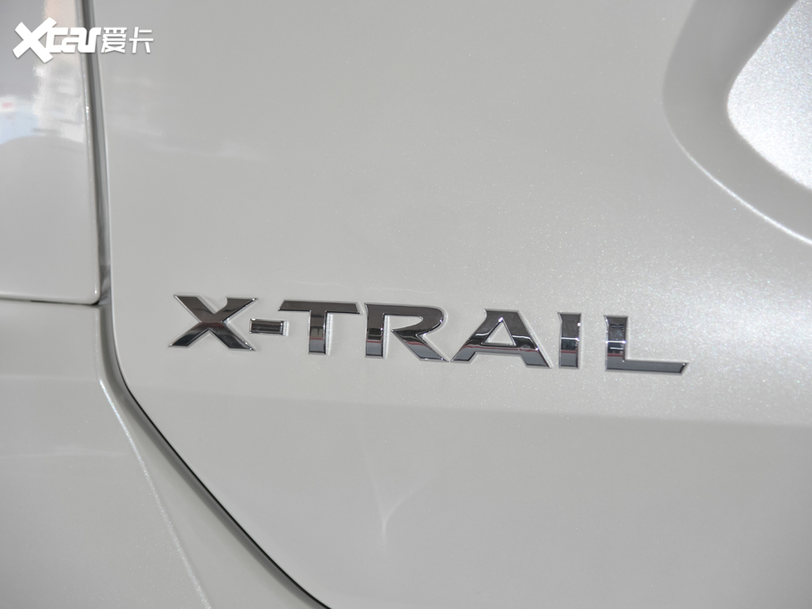 2021E 2.0L XL Premium CVT