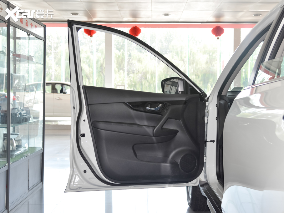 2021E 2.0L XL Premium CVT(q)(lin)