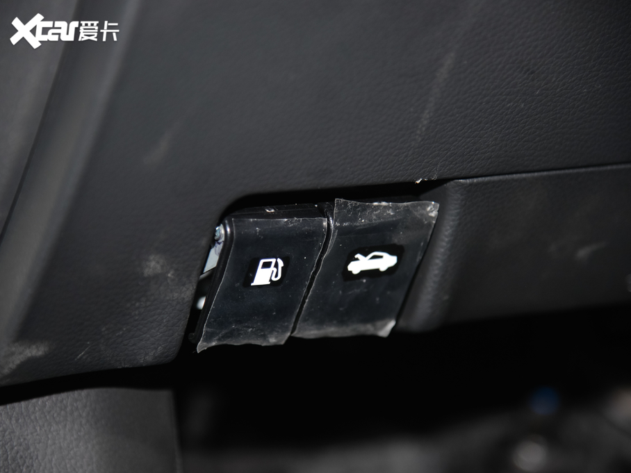 2021�����E 2.0L XL Premium CVT�����������