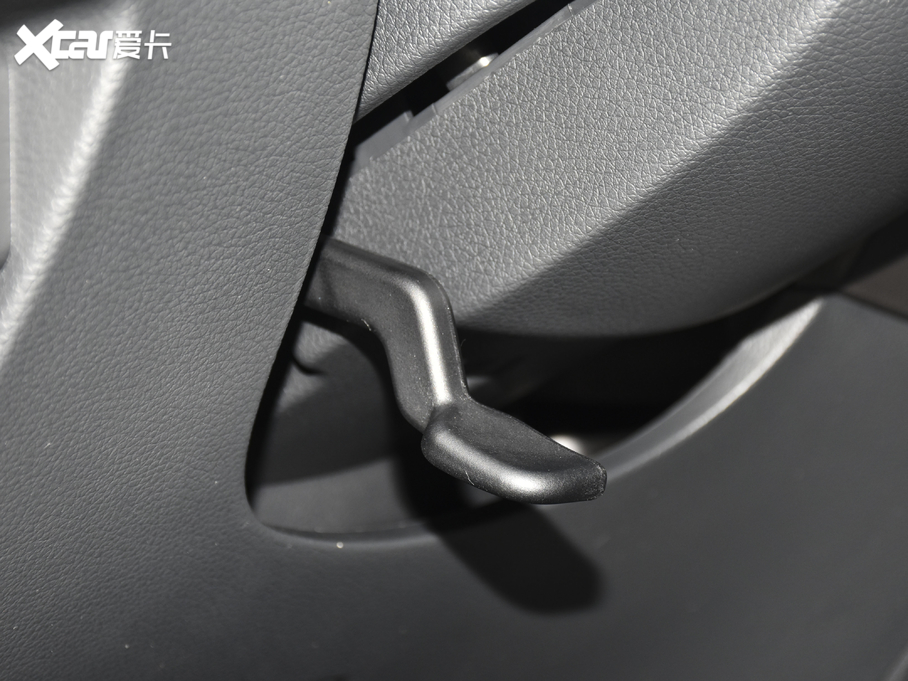 2021E 2.0L XL ITS CVTm