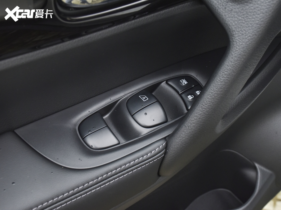 2021E 2.0L XL ITS CVTm